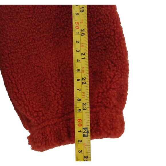 Originally used red sherpa hoodie with pockets, polyester, size M, NWT - Picture 7 of 8